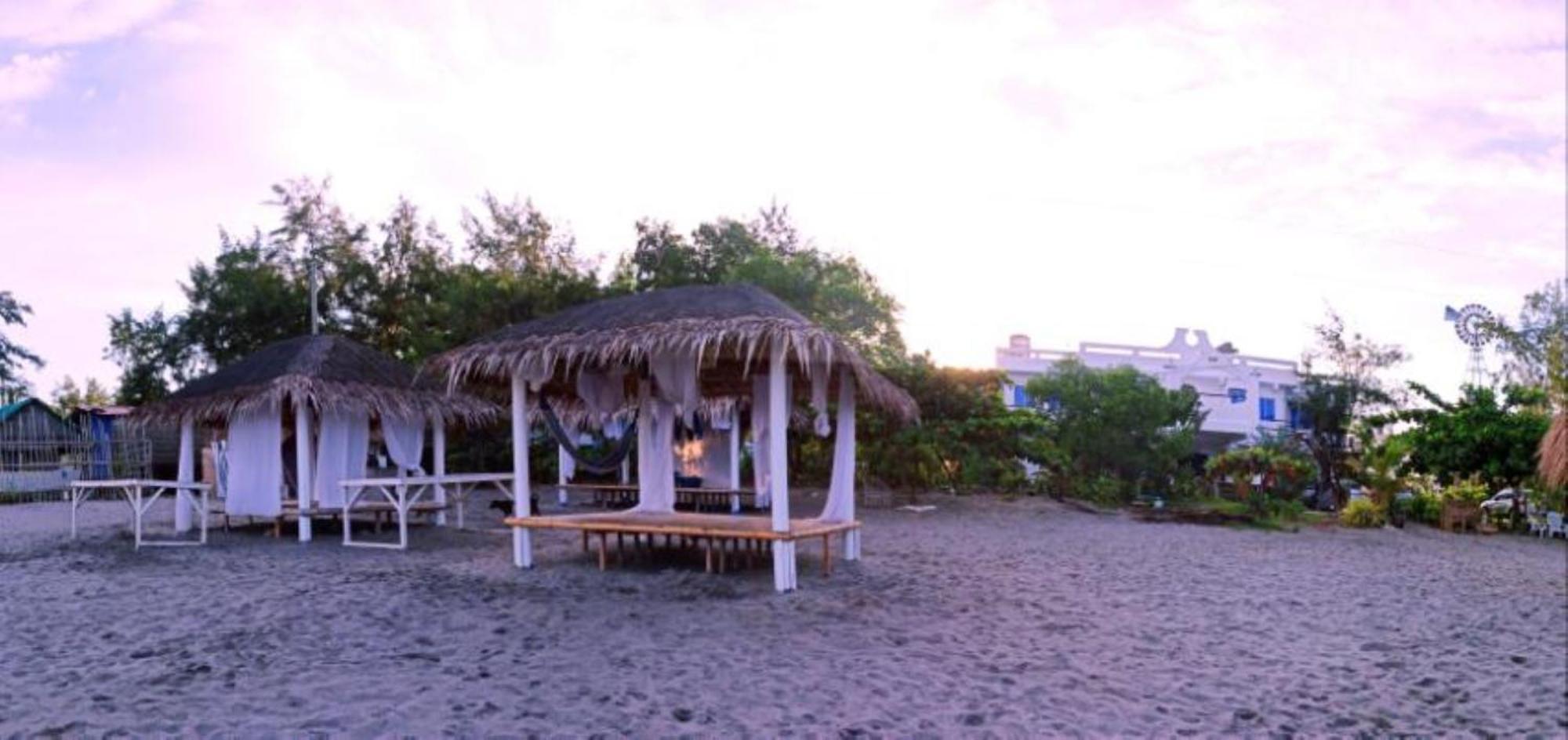 Club Monet Beachfront Resort By Cocotel Cabangan Екстер'єр фото