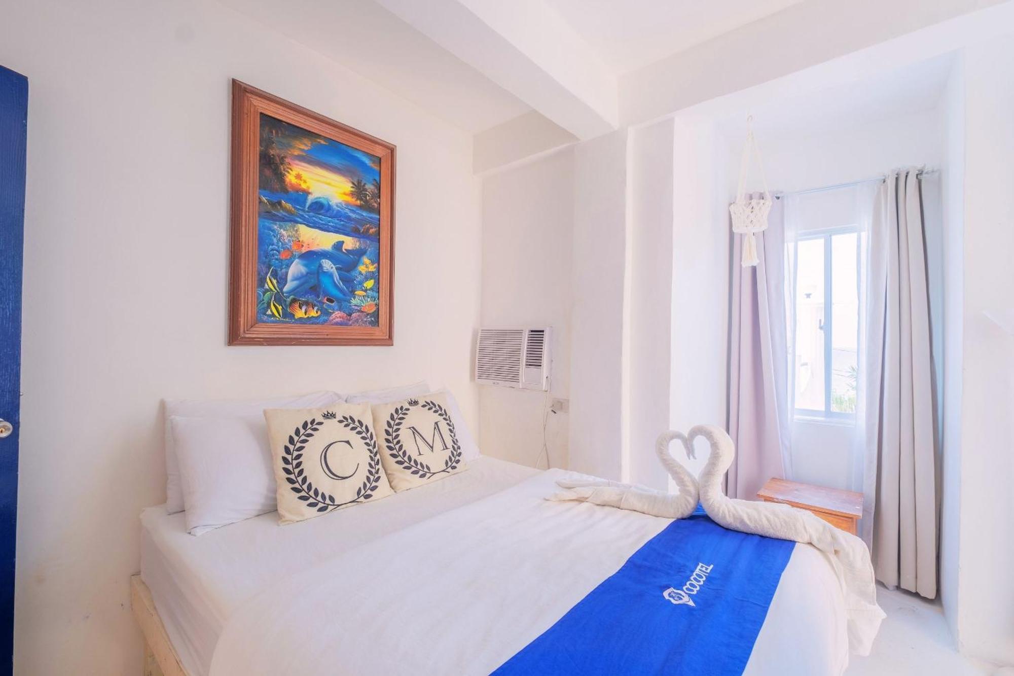 Club Monet Beachfront Resort By Cocotel Cabangan Номер фото